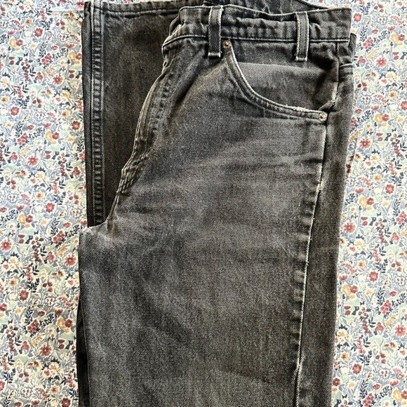 Vintage Levi’s Orange Tab 505s - Picture 5 of 5